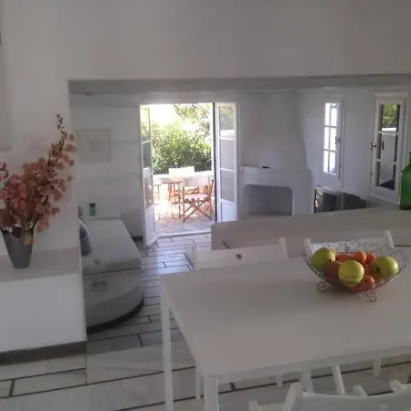 Brachera Apartments *